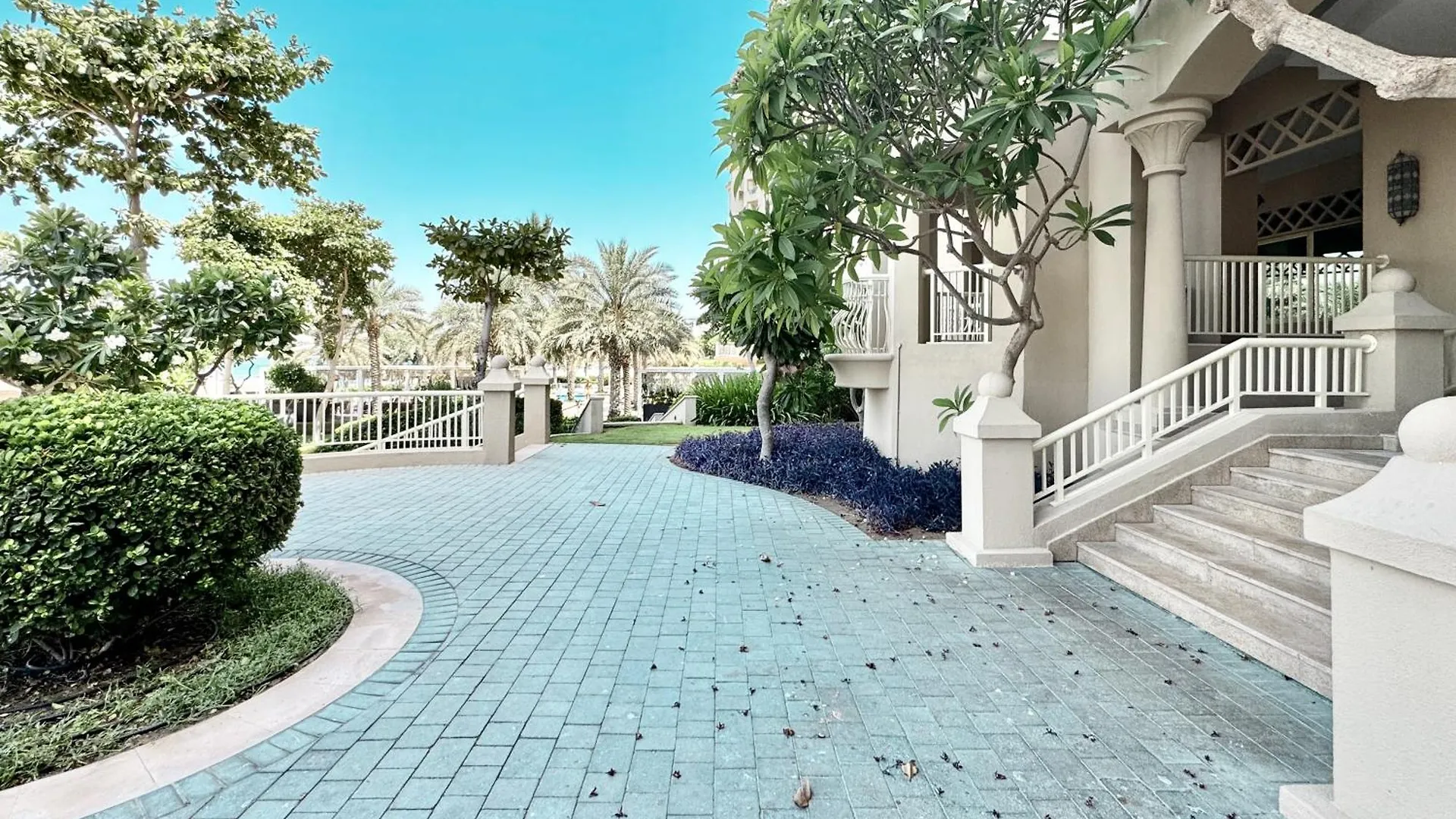 Palm Paradise Walk To Beach Dubai Appartamento